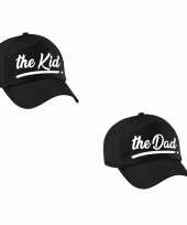 The dad en the kid tekst pet baseball petje zwart voor volwassenen en kinderen